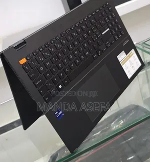 New Laptop Asus VivoBook 15 X505BA 16GB Intel Core i9 SSD 1T