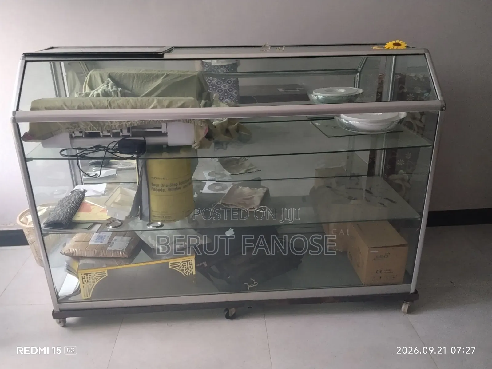Aluminium Display