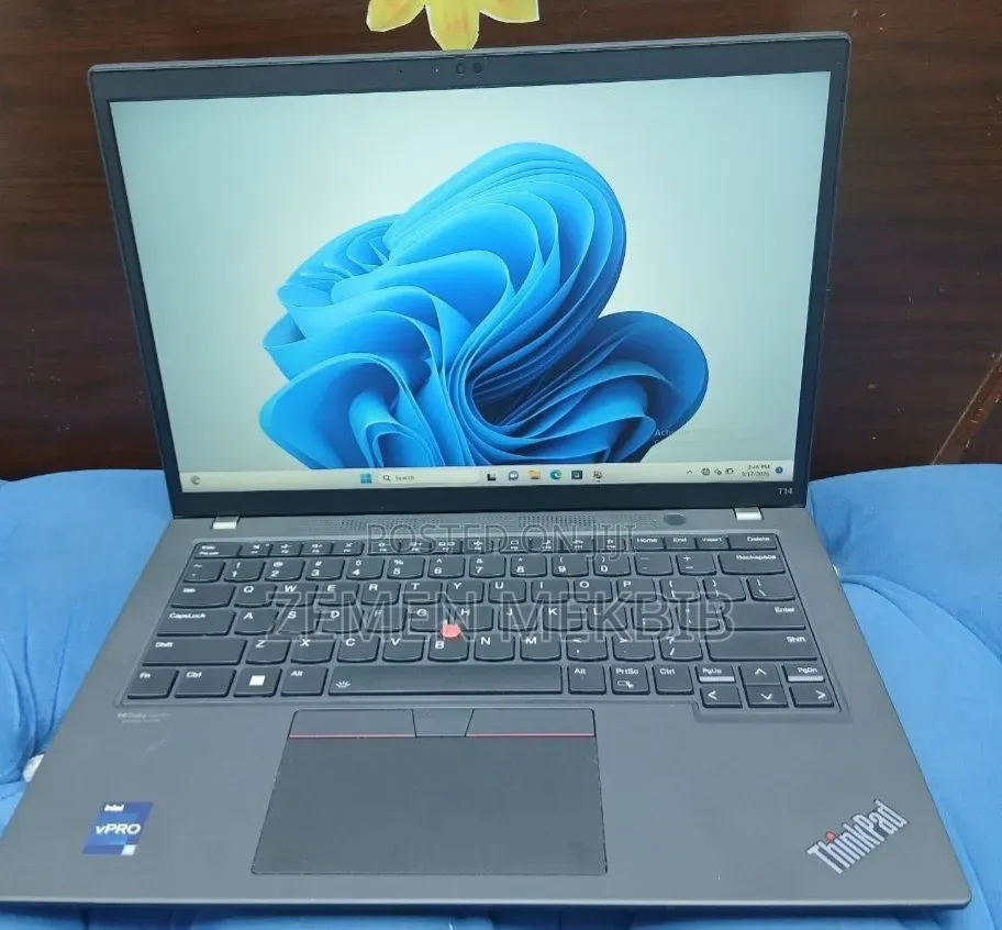 New Laptop Lenovo 16GB Intel Core i7 SSD 512GB