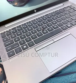 New Laptop HP ZBook Studio G8 16GB Intel Core i7 SSD 512GB