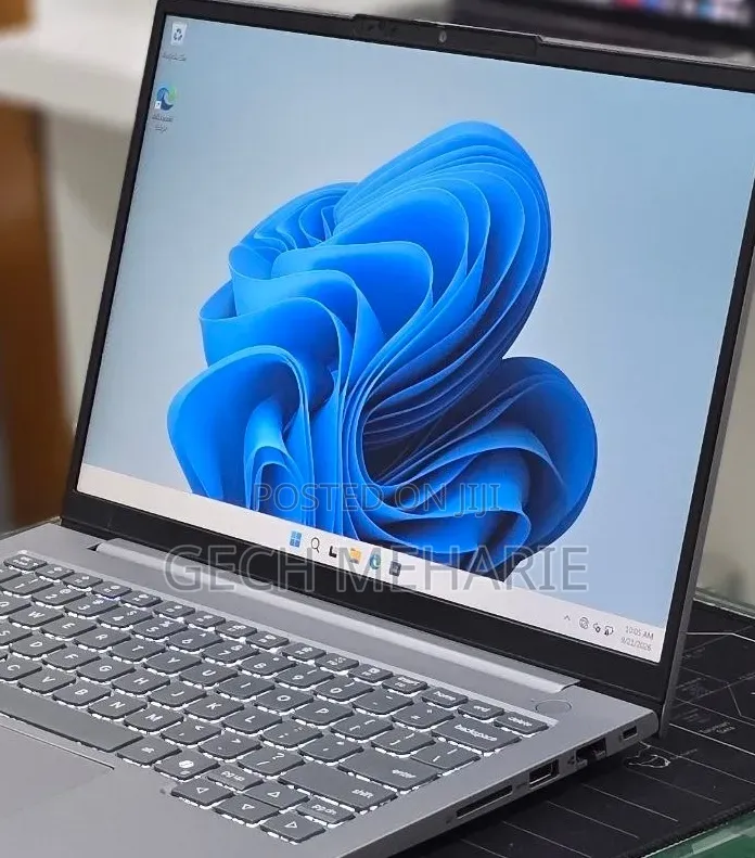 New Laptop Lenovo Thinkbook 14 16GB Intel Core Ultra 5 SSD 512GB