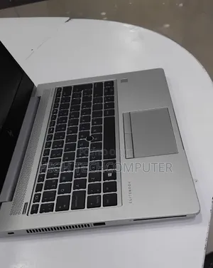 New Laptop HP EliteBook 830 G5 8GB Intel Core i5 SSD 512GB