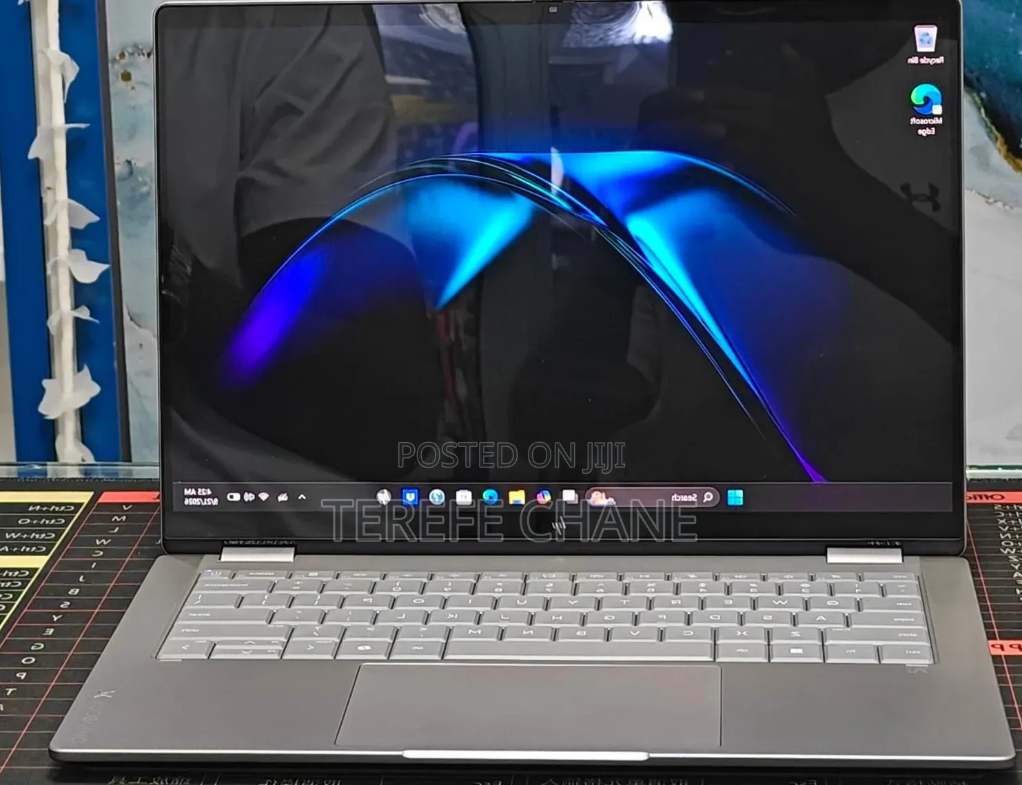 New Laptop HP OmniBook Ultra Flip 14" 16GB Intel Core Ultra 7 SSD 1T