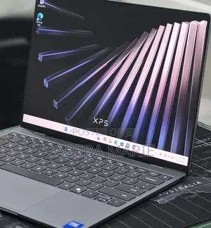New Laptop Dell XPS 13 8GB Intel Core 5 SSD 512GB