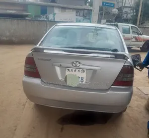 Toyota Corolla 2003 Pearl