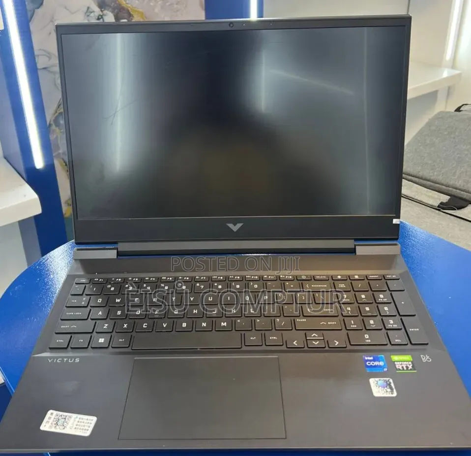New Laptop HP Victus 16 16GB Intel Core i7 SSD 512GB
