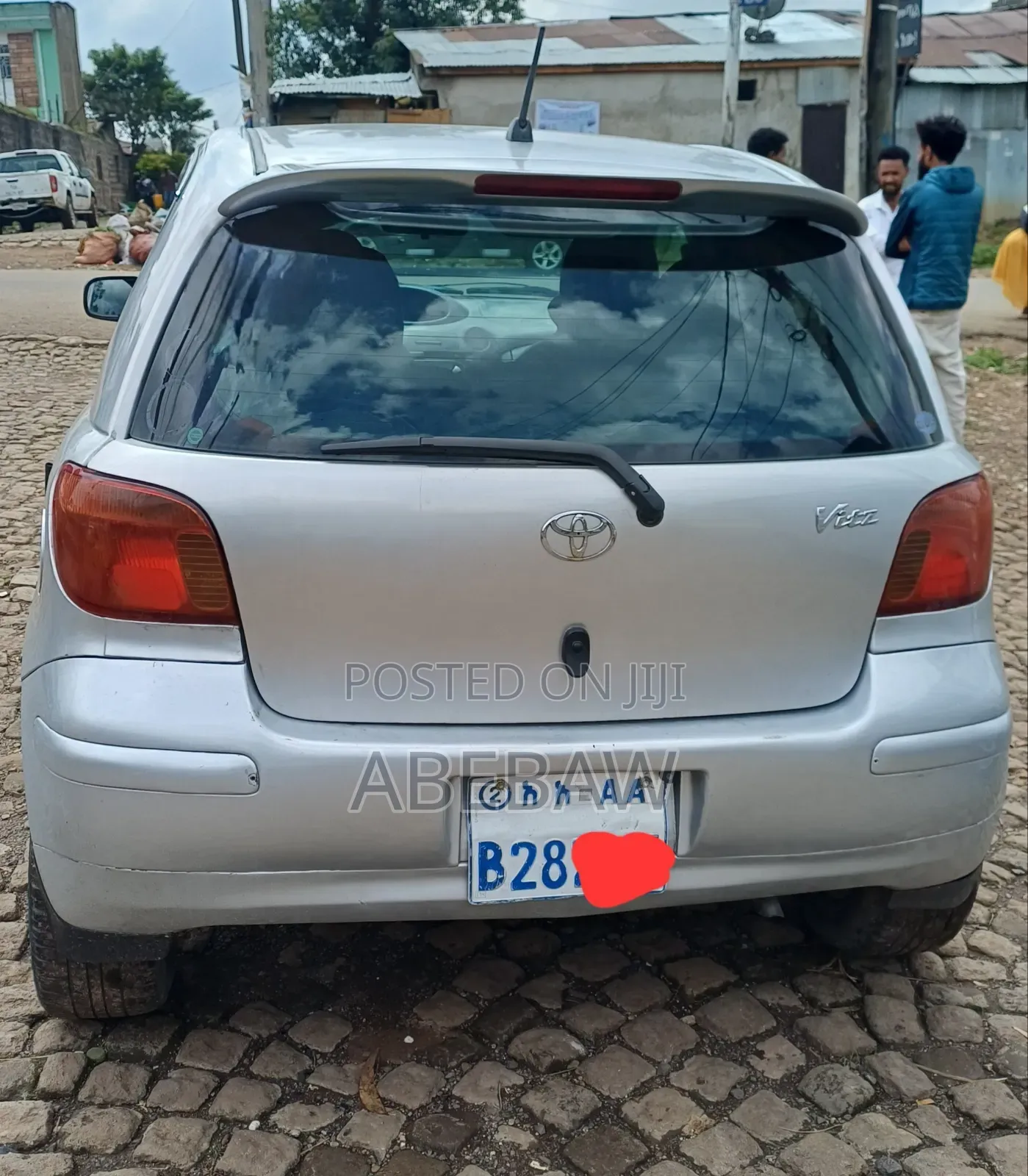 Toyota Vitz 2001 Silver