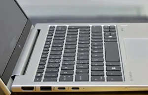 New Laptop HP Elitebook 830 G11 16GB Intel Core Ultra 7 SSD 512GB