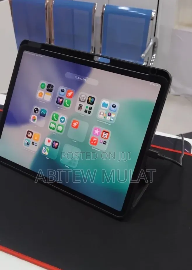 New Apple iPad Pro 12.9 (2020) 1 TB
