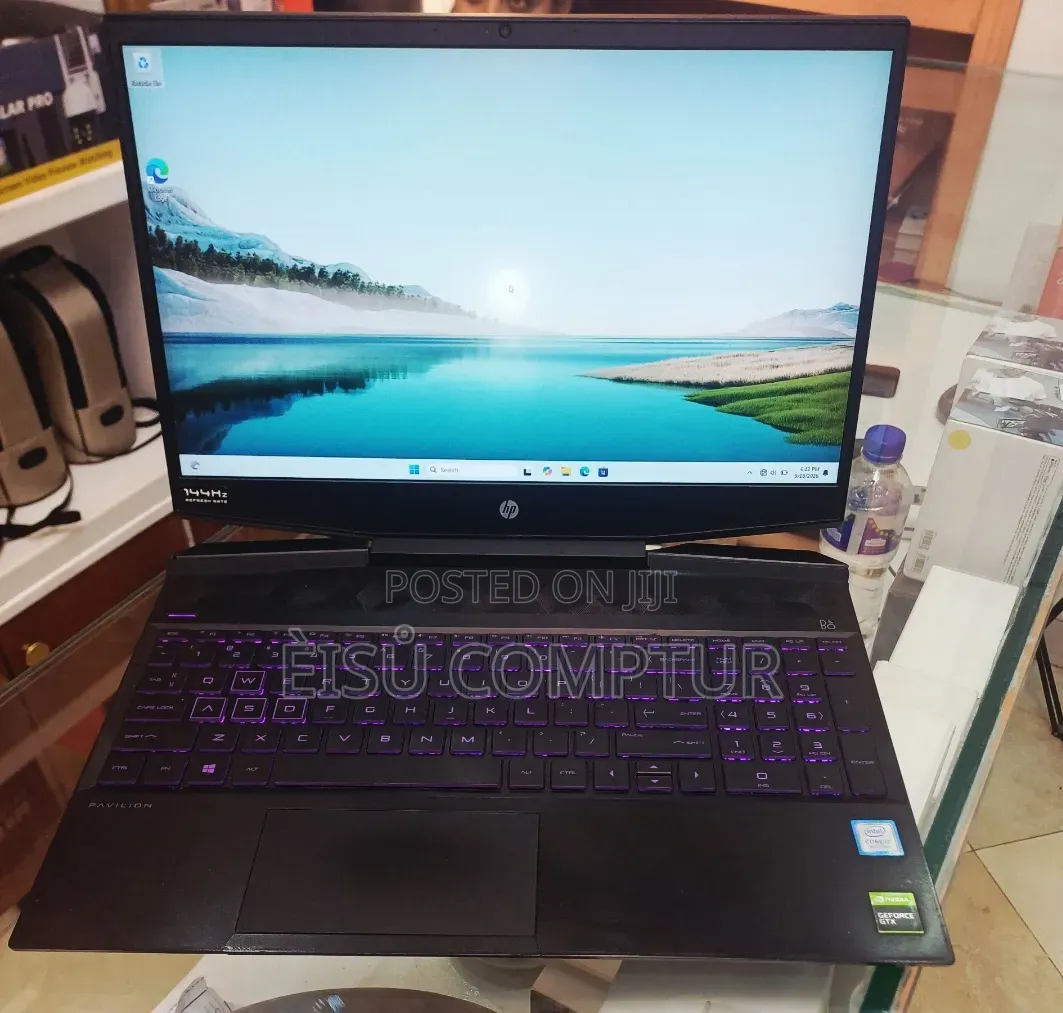New Laptop HP Pavilion 15 16GB Intel Core i7 SSD 512GB