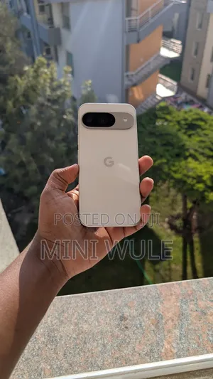 New Google Pixel 9 128 GB White