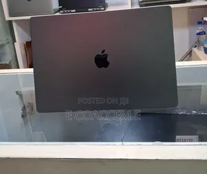 New Laptop Apple MacBook 48GB SSD 2T