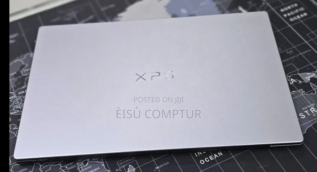 New Laptop Dell XPS 13 8GB Intel Core 5 SSD 512GB