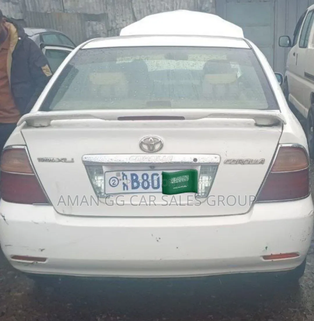 Toyota Corolla 2006 White