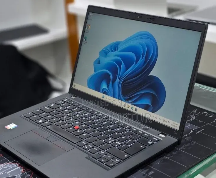 New Laptop Lenovo ThinkPad T14 16GB Intel Core i5 SSD 256GB
