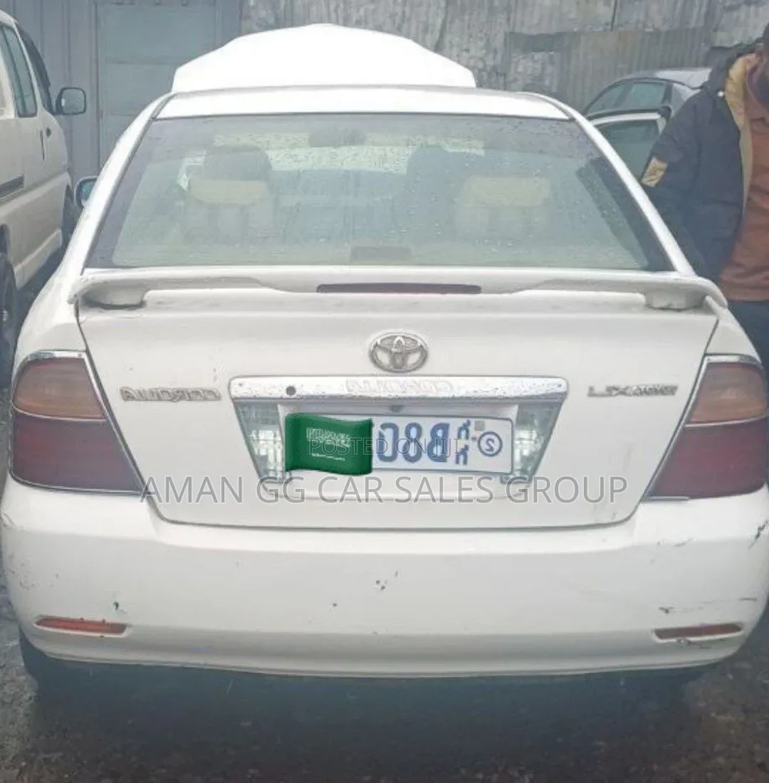 Toyota Corolla 2006 White