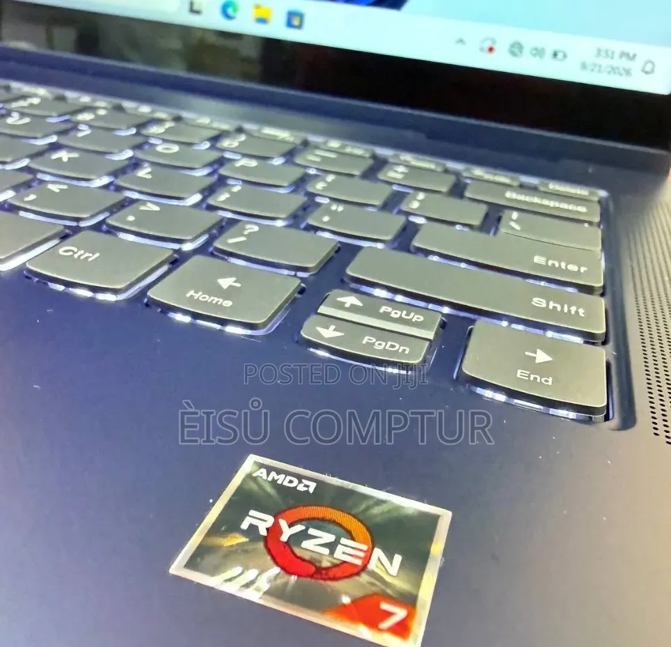 New Laptop Lenovo Yoga 7i 16GB Intel Core i7 SSD 512GB