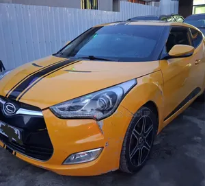 Hyundai Veloster 2013 Yellow