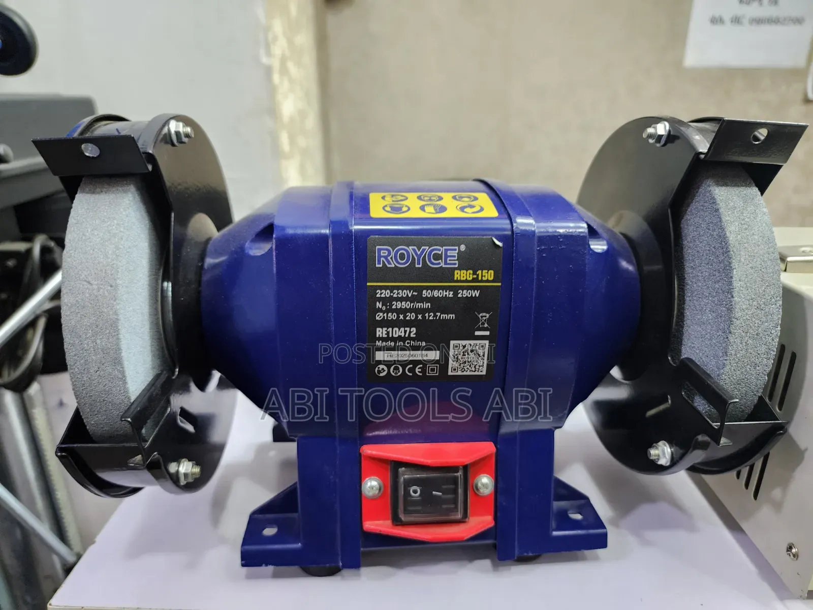 ROyCE RBG-150 Bench Grinder