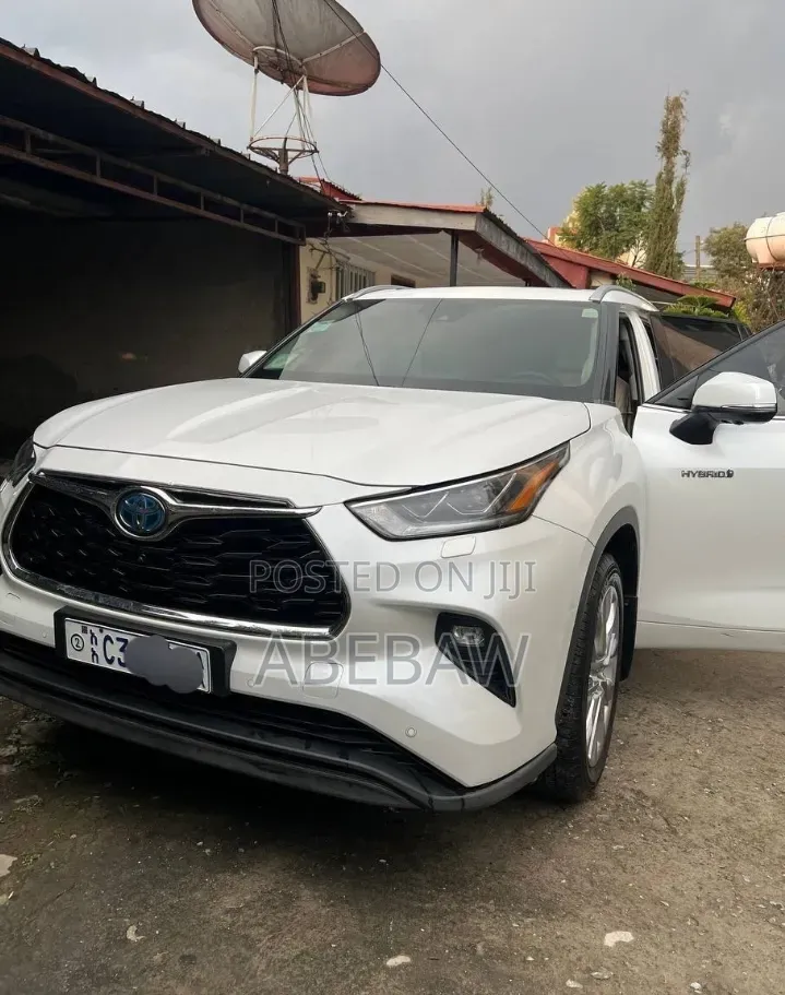 Toyota Highlander 2023 White