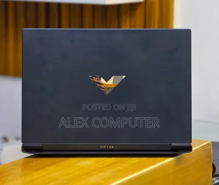 New Laptop HP Victus 15 16GB Intel Core i5 SSD 512GB