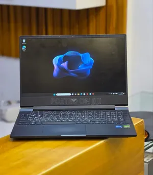 New Laptop HP Victus 15 16GB Intel Core i5 SSD 512GB