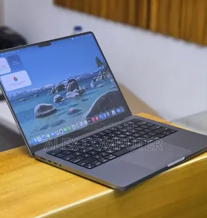 New Laptop Apple MacBook Pro 2021 M1 32GB Apple M1 Pro SSD 512GB