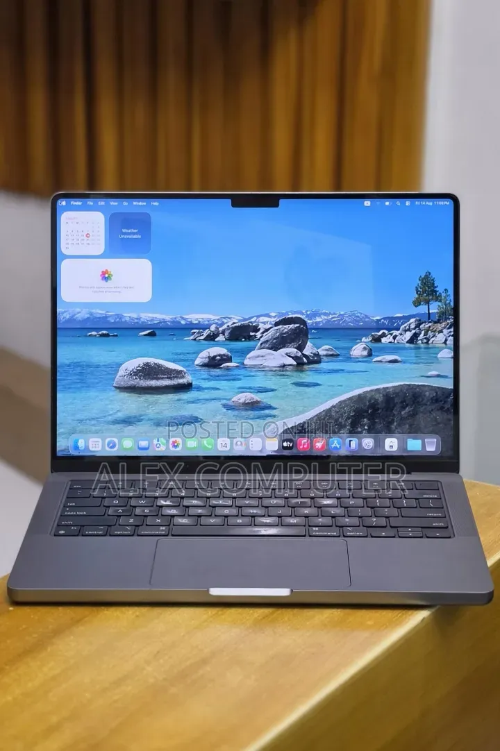 New Laptop Apple MacBook Pro 2021 M1 32GB Apple M1 Pro SSD 512GB