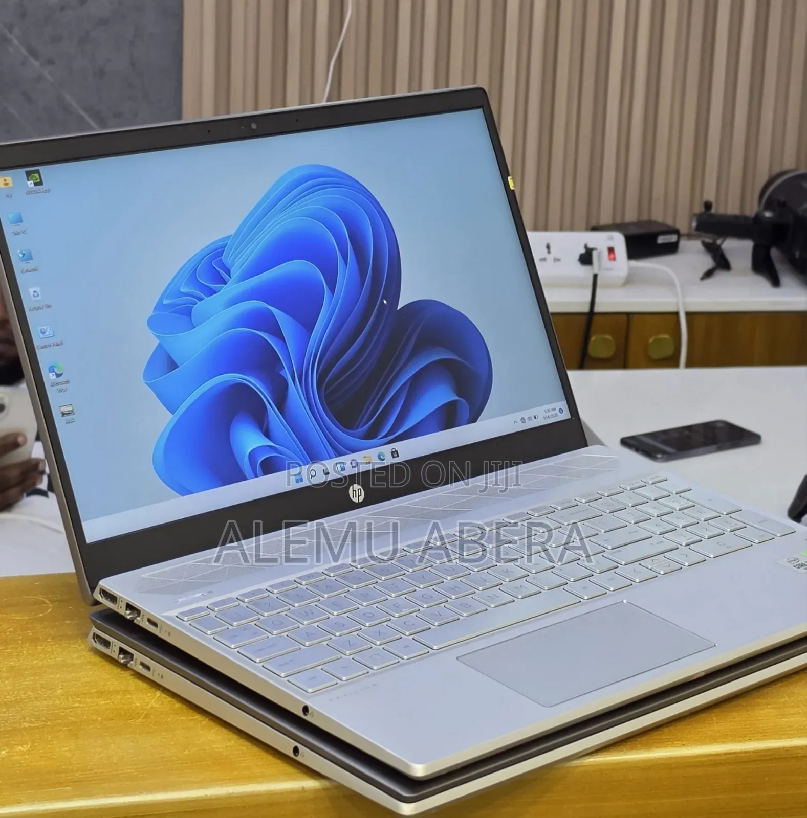 New Laptop HP Pavilion 15 16GB Intel Core i7 SSD 512GB