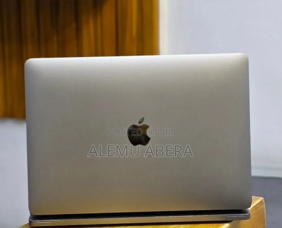 New Laptop Apple MacBook Pro 2019 16GB Intel Core i5 SSD 512GB