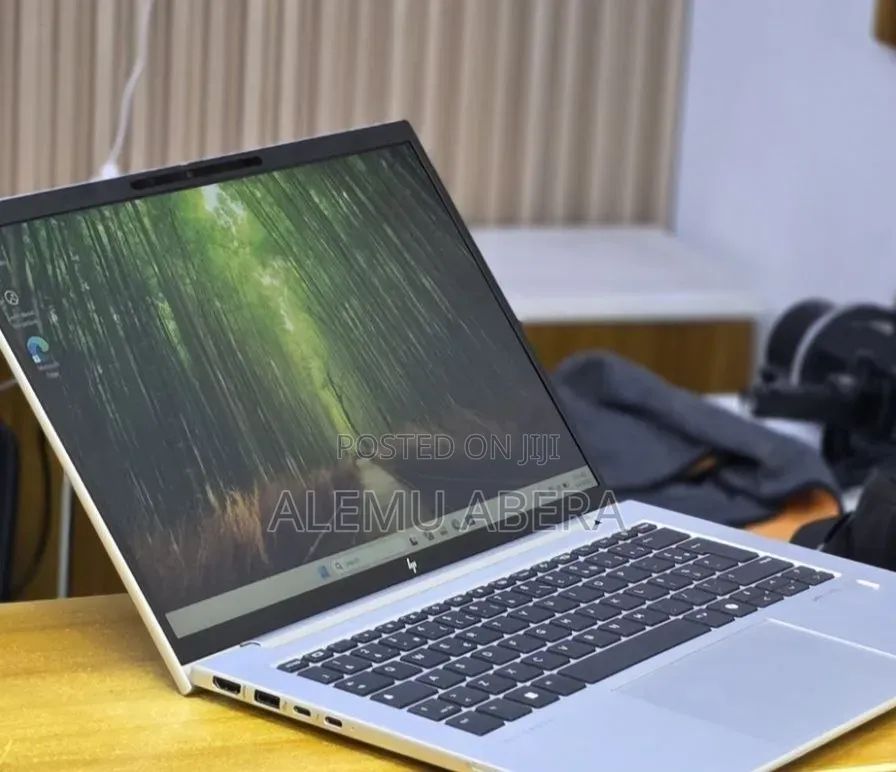 New Laptop HP EliteBook 840 G11 16GB Intel Core Ultra 7 SSD 512GB