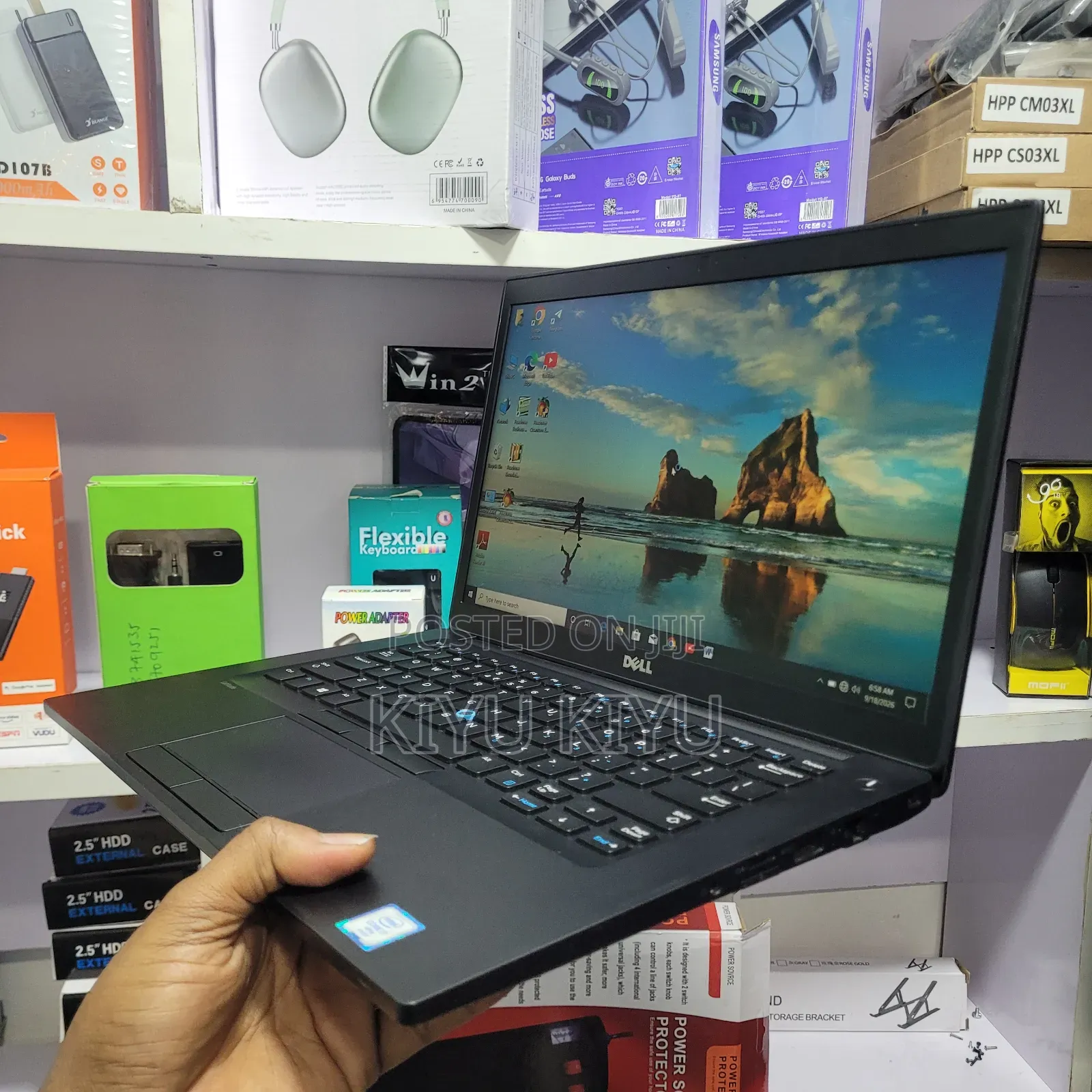 New Laptop Dell Latitude 5310 8GB Intel Core i7 SSD 256GB