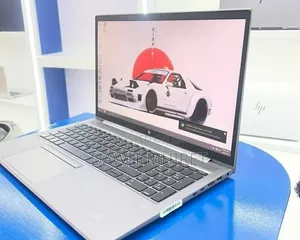 New Laptop HP ZBook Firefly G8 16GB Intel Core i7 SSD 512GB