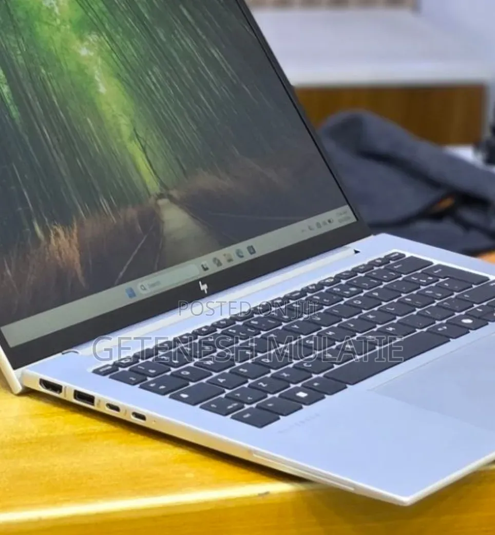 New Laptop HP EliteBook 840 G11 16GB Intel Core Ultra 7 SSD 512GB