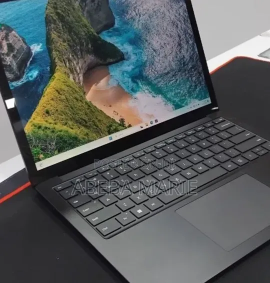 New Laptop Microsoft Surface Laptop 5 16GB Intel Core i7 SSD 256GB