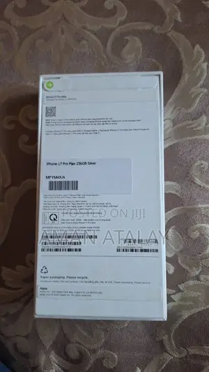 New Apple iPhone 17 Pro Max 256 GB Silver