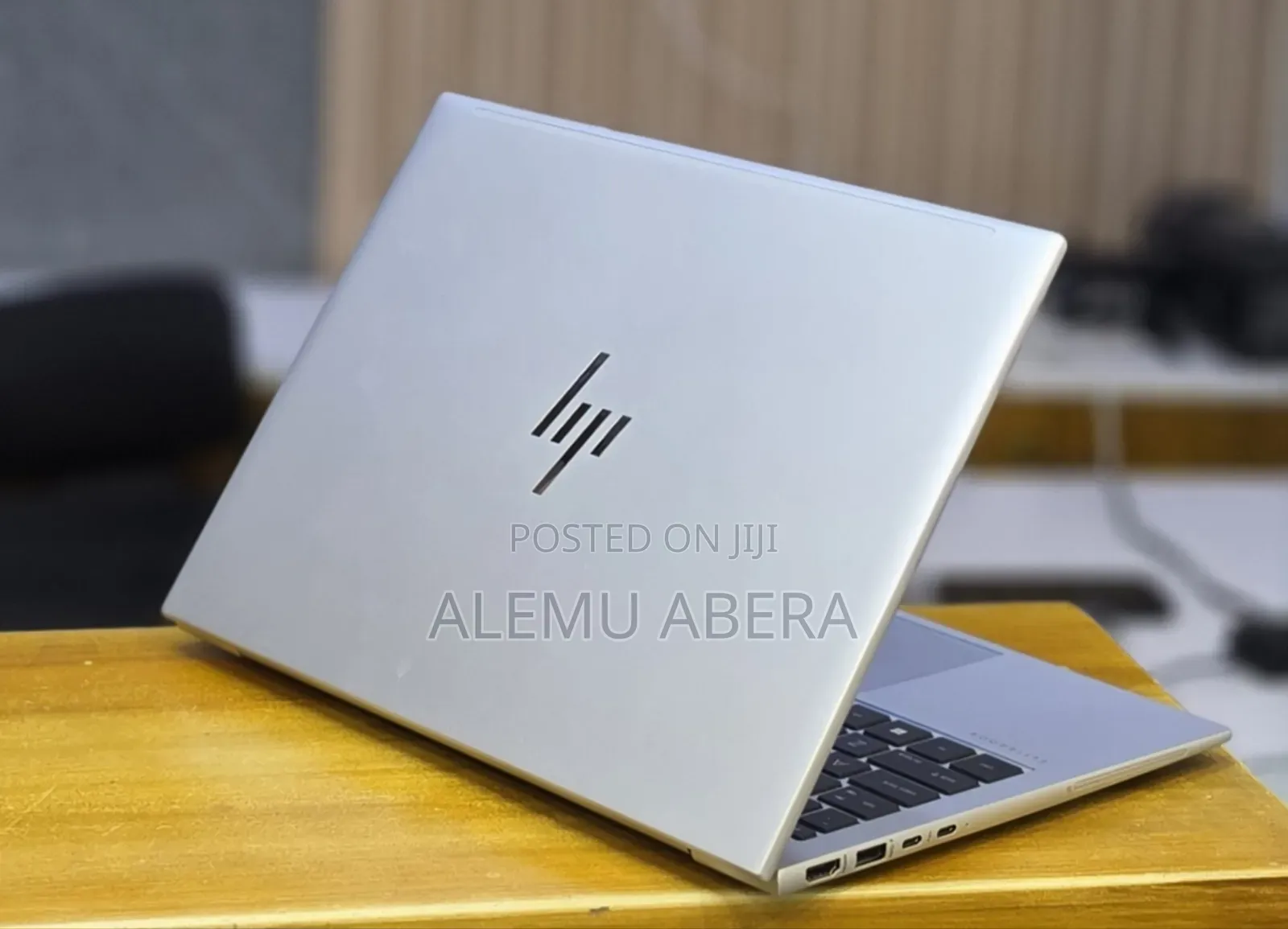 New Laptop HP EliteBook 840 G10 16GB Intel Core i7 SSD 512GB