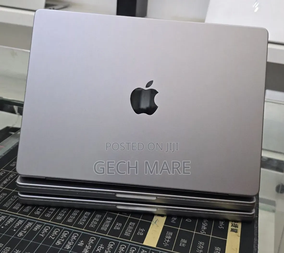 New Laptop Apple MacBook Pro 2021 M1 32GB Apple M1 Pro SSD 512GB