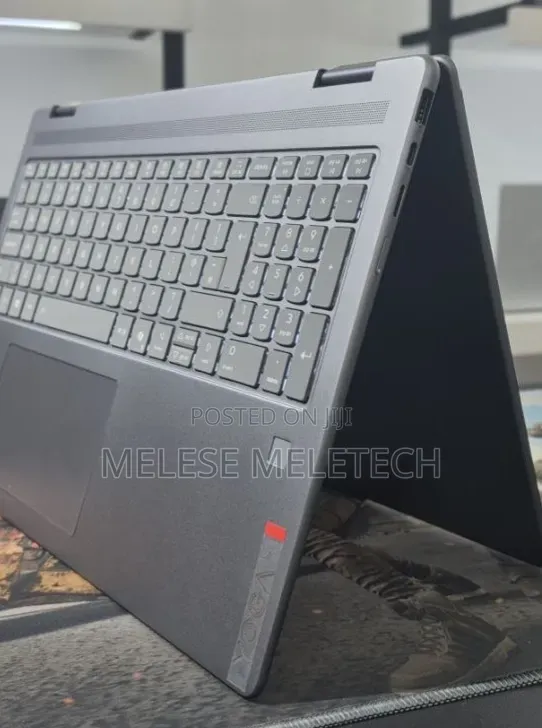New Lenovo ThinkPad X1 Yoga Gen 8 16GB Intel Core Ultra 5 SSD 512GB