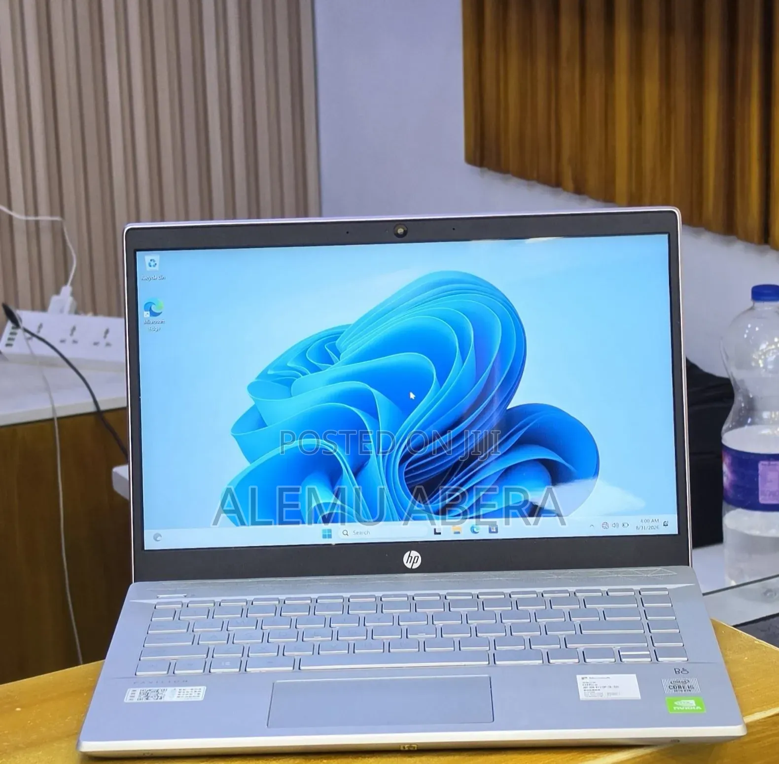 New Laptop HP Pavilion 14 8GB Intel Core i5 SSD 512GB
