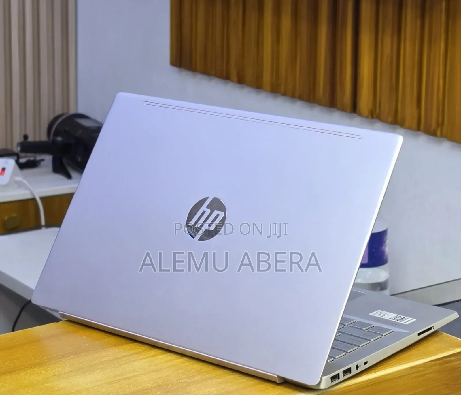 New Laptop HP Pavilion 14 8GB Intel Core i5 SSD 512GB