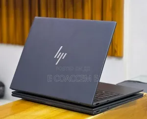 New Laptop HP Dragonfly G3 16GB Intel Core i7 SSD 512GB