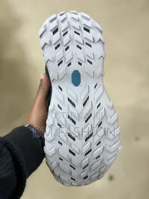 Lack and Teal Nike ACG Trail Sneaker With a Vibram Outsole