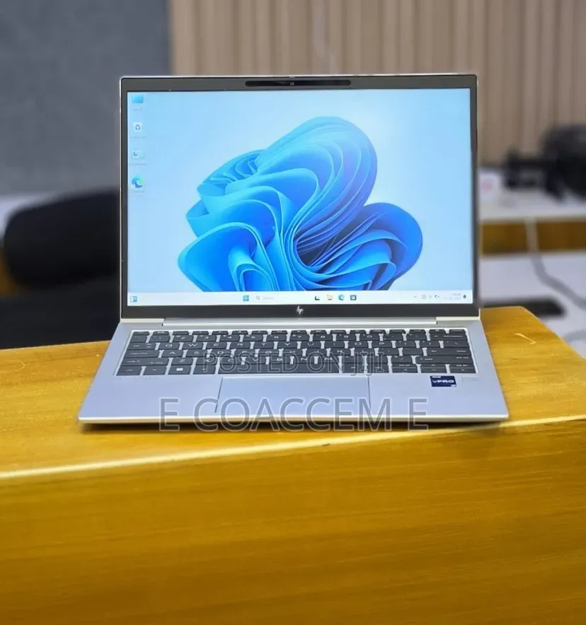 New Laptop HP 16GB Intel Core i7 SSD 512GB