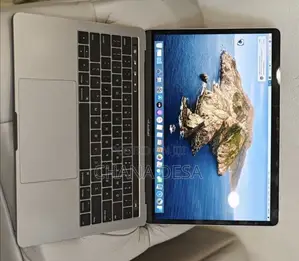 New Laptop Apple MacBook Pro 2019 16GB Intel Core i7 SSD 1T