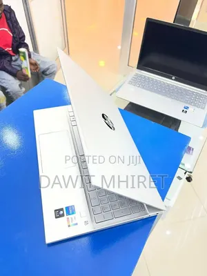 New Laptop HP Pavilion 17 16GB Intel Core i7 SSD 1T