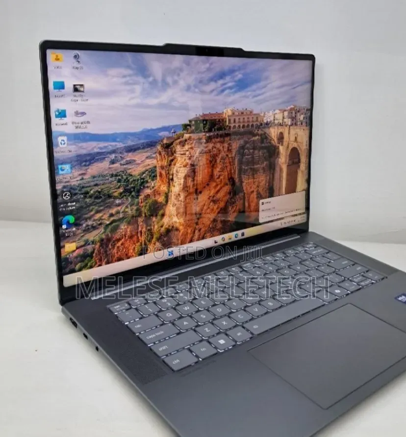 New Laptop Lenovo ThinkPad X1 Yoga 32GB Intel Core Ultra 7 SSD 1T