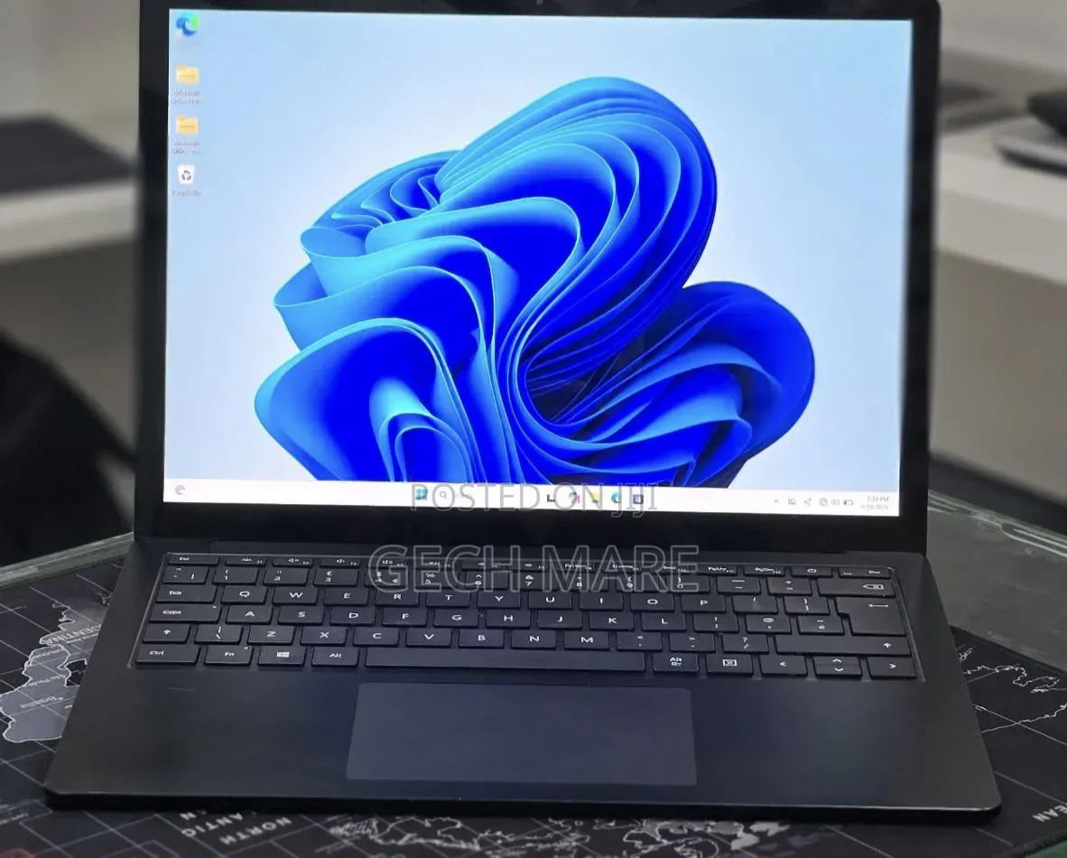 New Laptop Microsoft Surface Pro 7 16GB Intel Core i7 SSD 512GB