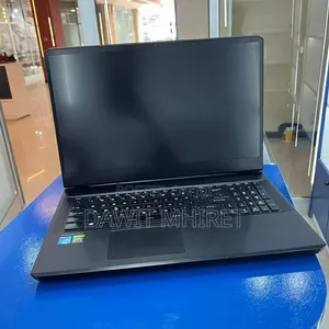 New Laptop MSI GP75 Leopard 16GB Intel Core i7 SSD 1T