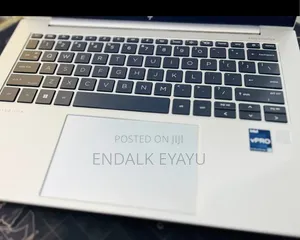 New Laptop HP EliteBook 840 G9 16GB Intel Core i7 SSD 512GB